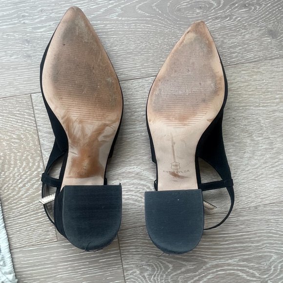 Ann Taylor Black Suede Work Heels, Chunky Heel (Size 9.5) - Picture 4 of 4